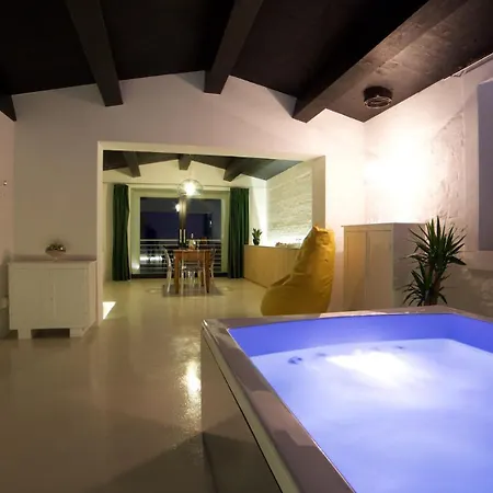 Tenuta Silente Loft Con Idromassaggio Privato Poggio San Marcello